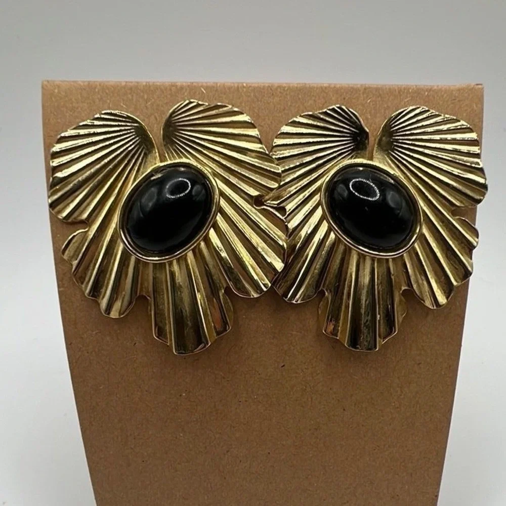 Gold Tone Statement Earrings Black Glass Cabochon Leaf Fan Studs 1.5