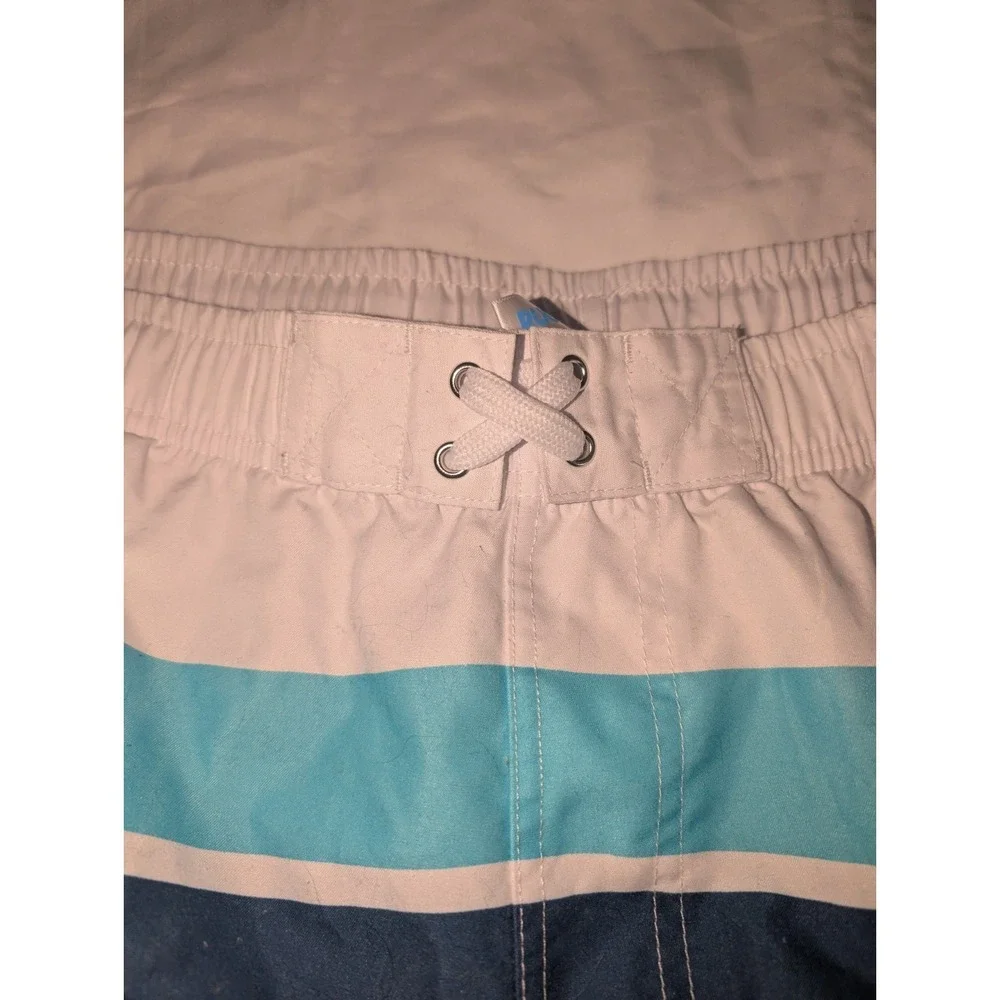 Rugged Butts width striped trunks