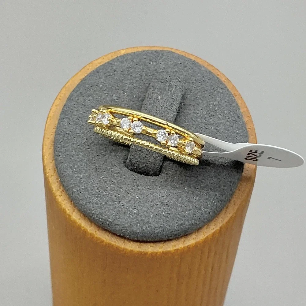 Ring Size 7 Gold Tone Clear Crystal Triple Band‎ Stack Cocktail Womens Fashion