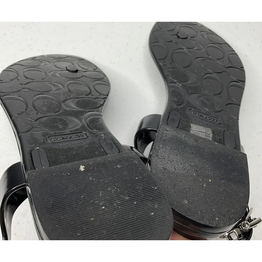 Coach Piccadilly‎ Sandals Womens Sz 6B Black Rubber T-Strap Thong Signature Logo