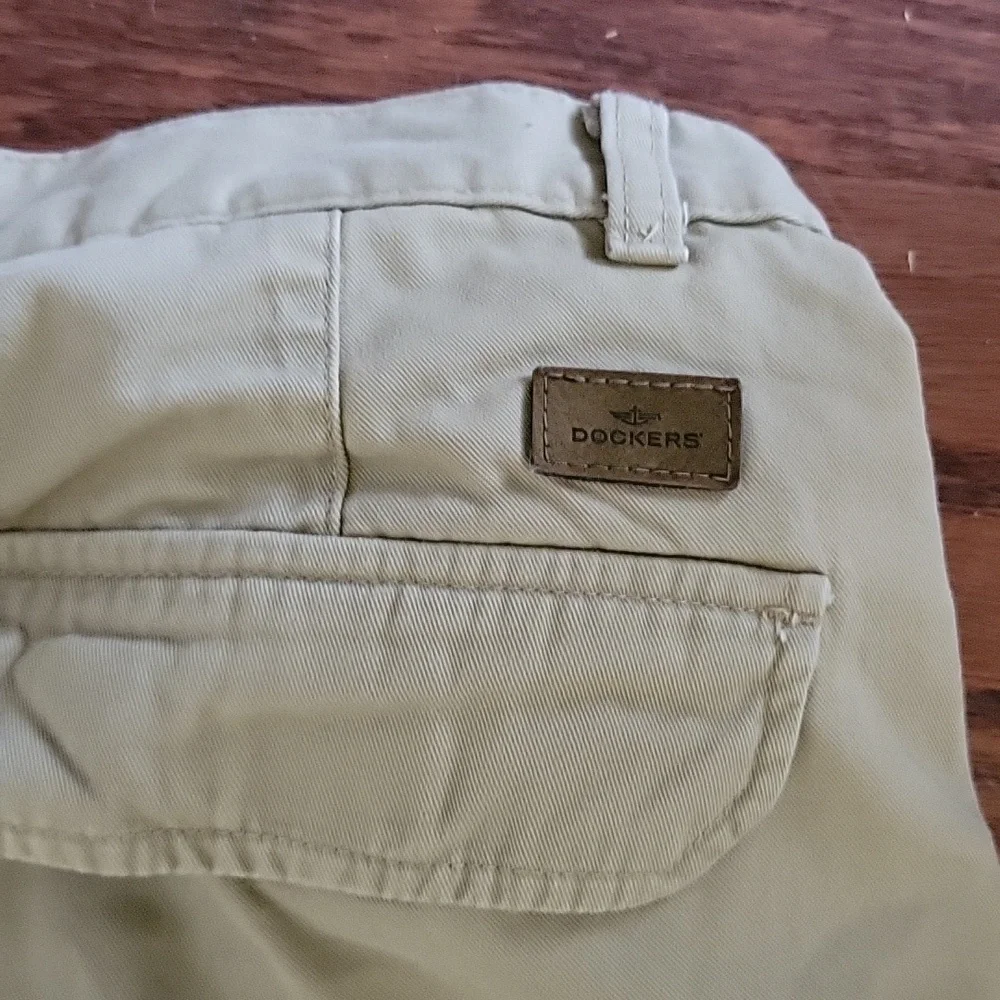 Dockers pet waist