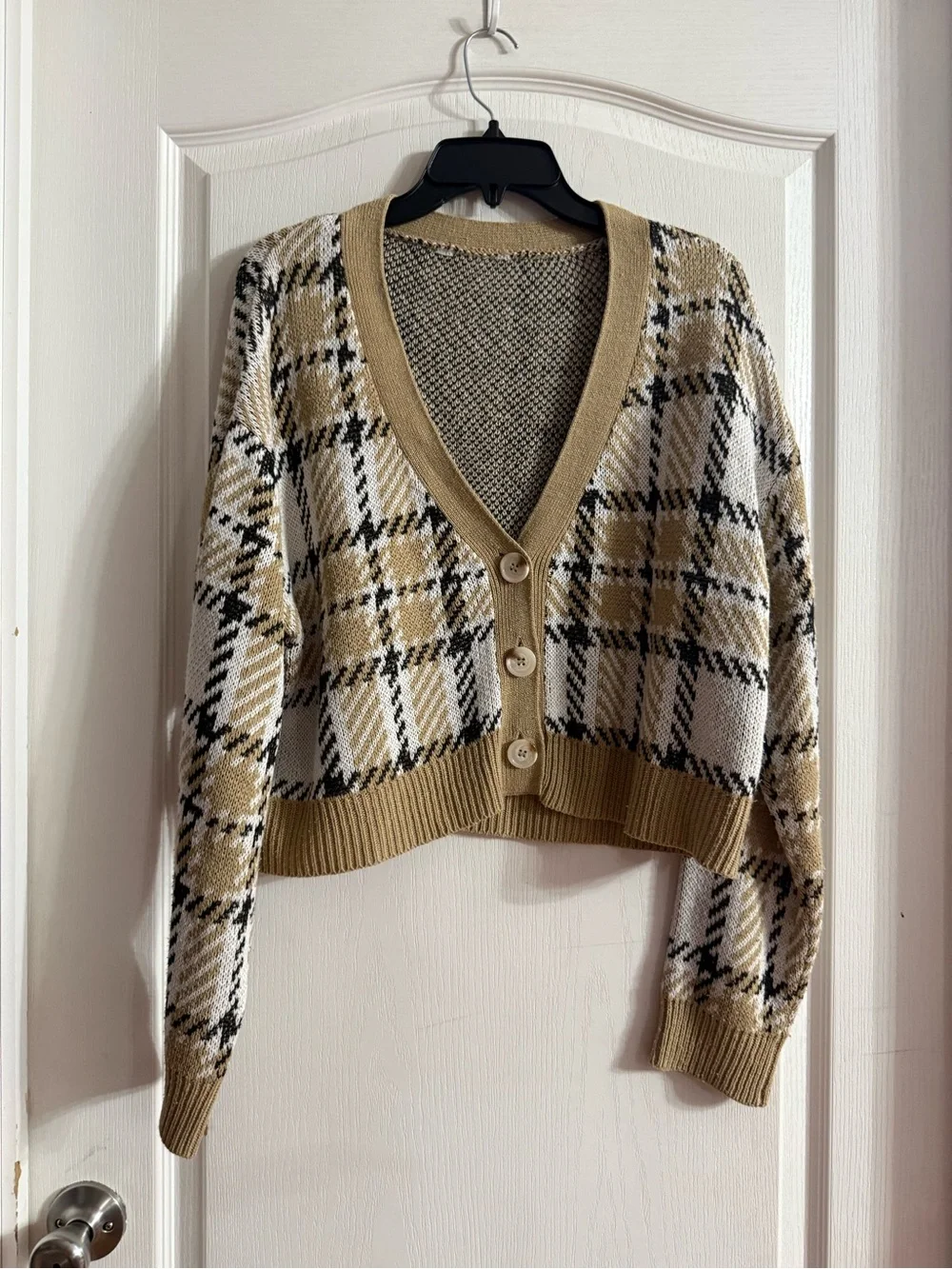 Unbranded Women’s Plaid Crop Cardigan Sz XL. SP-16