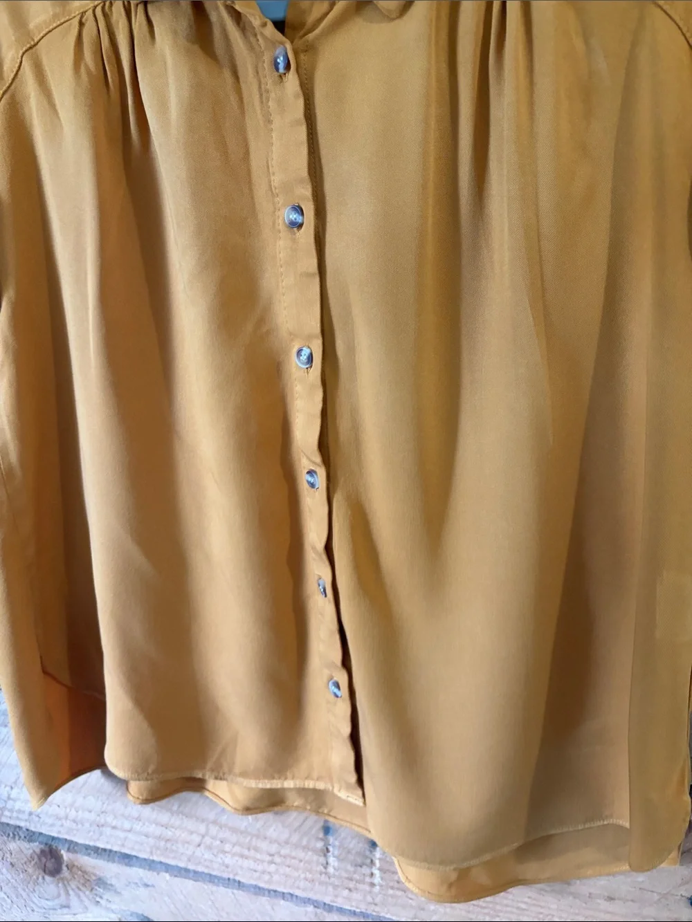 Rose & Olive lightweight short