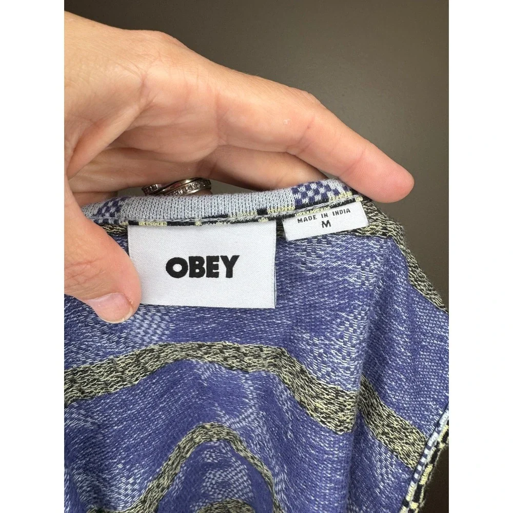 Obey knit crop