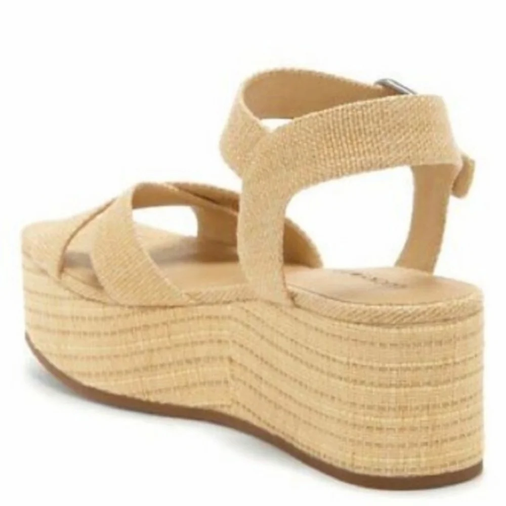 Lucky Brand size details