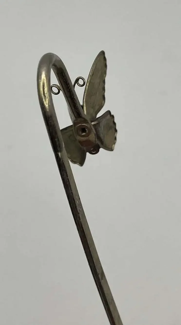 Unbranded vintage metal