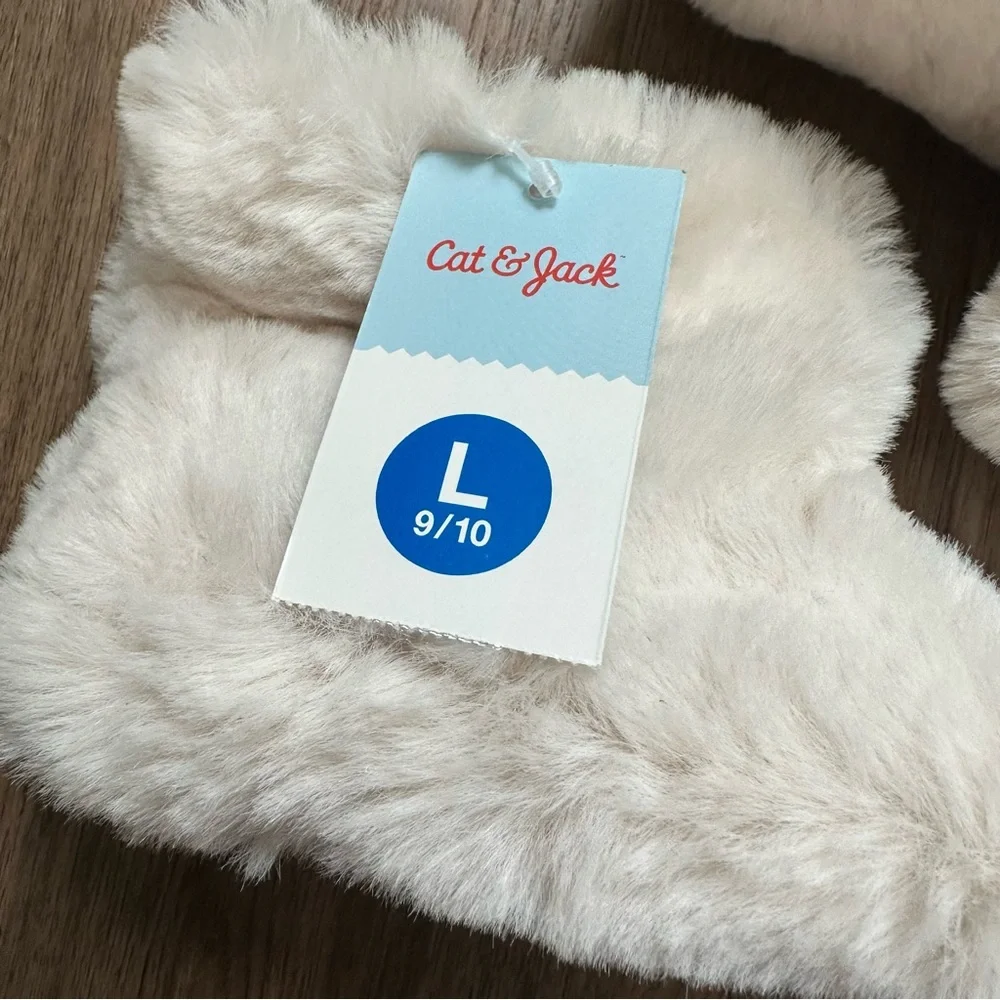 NWT! Cat & Jack Girl’s Booties, Slippers, Non-skid, Easy‎ On, Faux Fur, L 9/10
