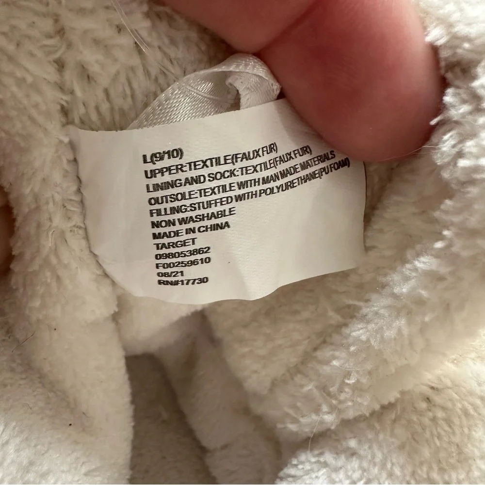 NWT! Cat & Jack Girl’s Booties, Slippers, Non-skid, Easy‎ On, Faux Fur, L 9/10
