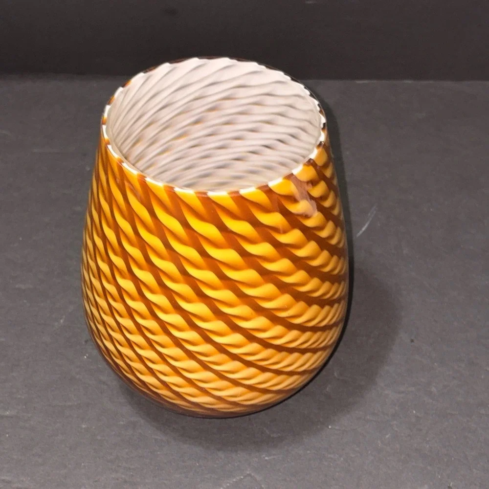 Amber Yellow Swirl Art Glass Lamp Shade Ribbed Hand Blown Replacement Globe 6