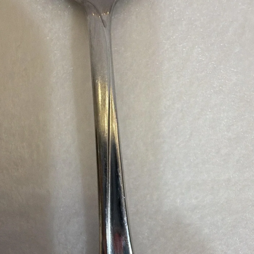 Oneida Deluxe handle steel