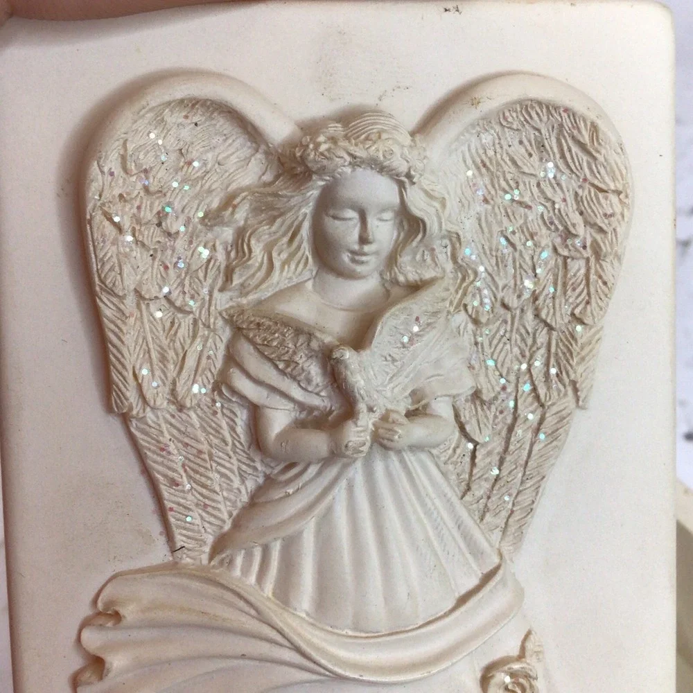 N/A angelstar trinket