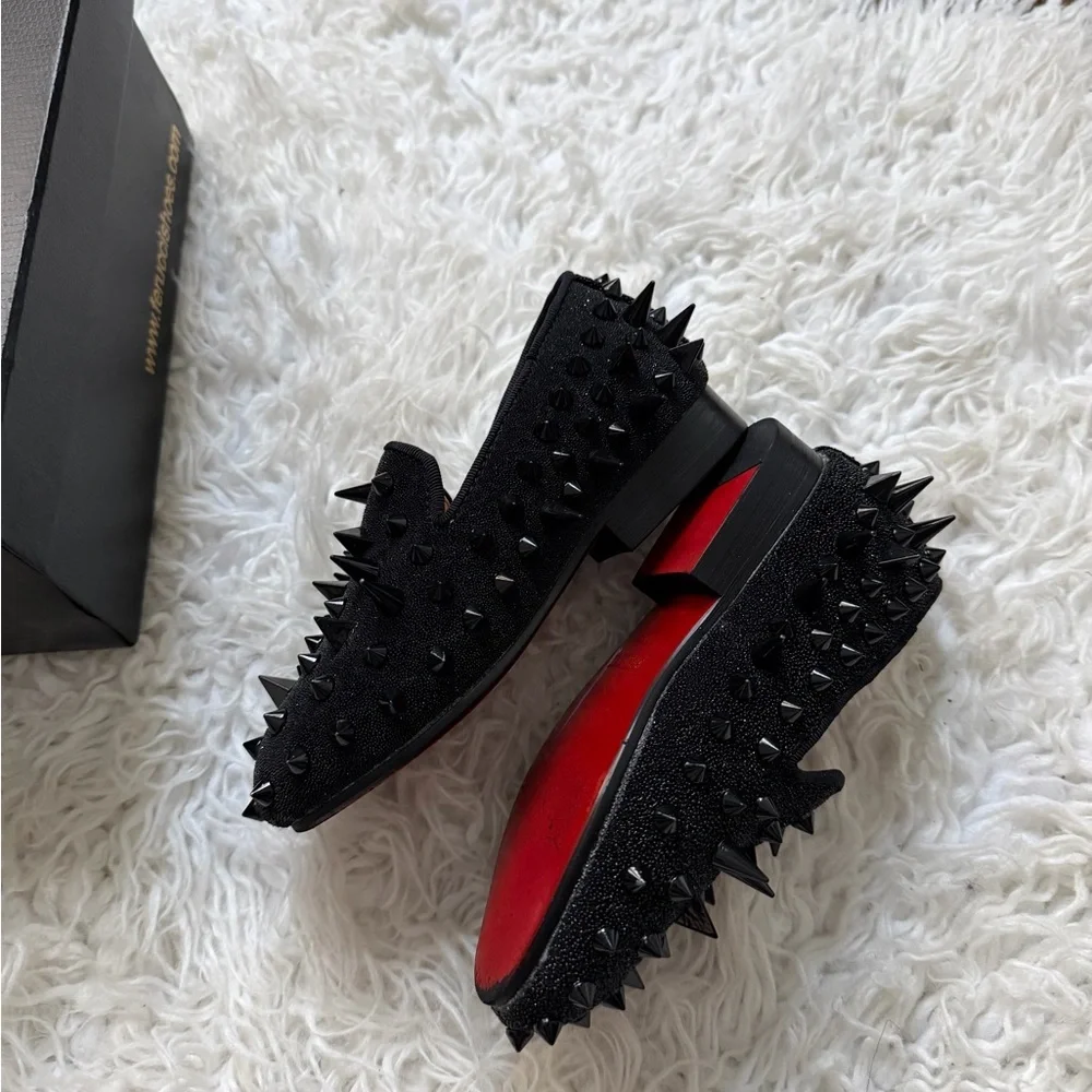 Ferucci stylish black