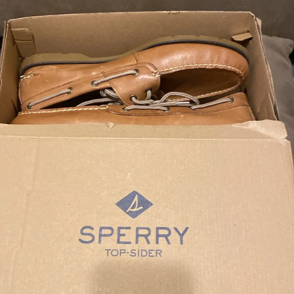 Sperry classic leather