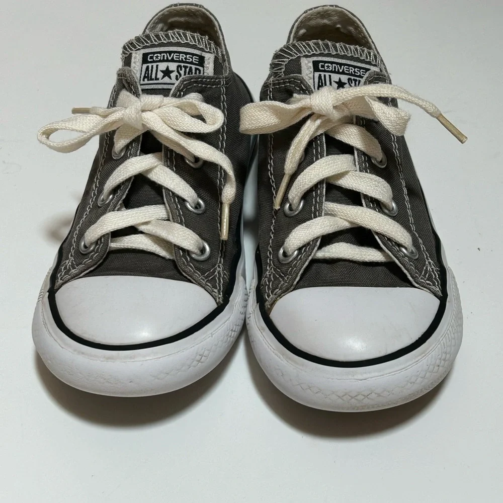 Converse Chuck Taylor All Star Low Top Sneakers