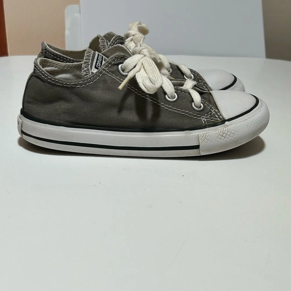 Converse brand size