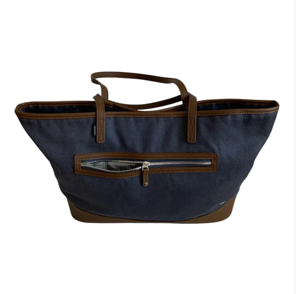 Vessel brown blue