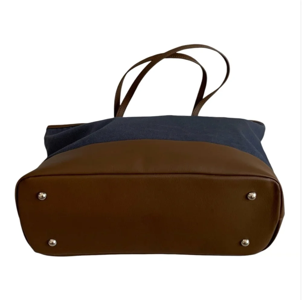 Vessel brown blue