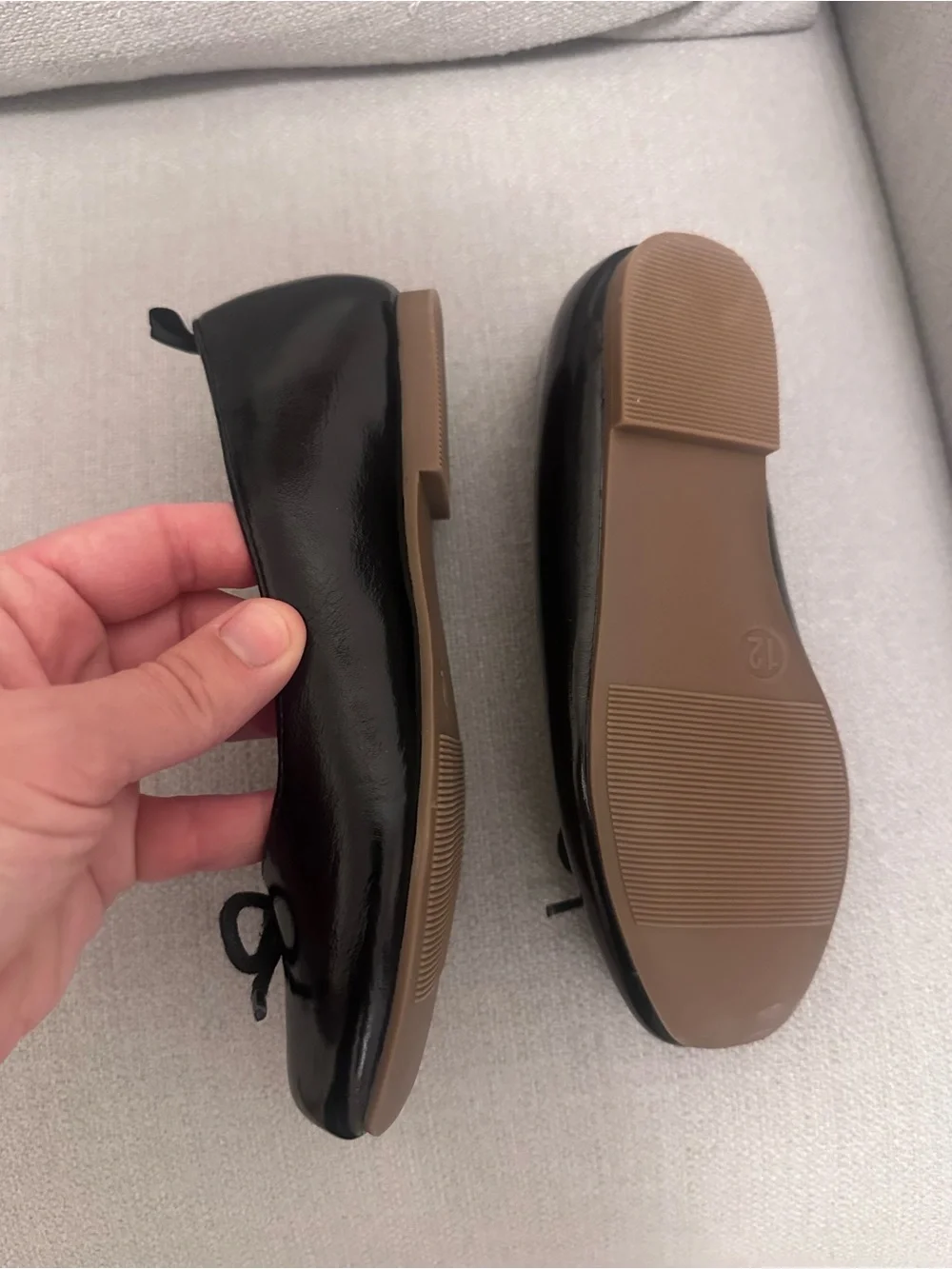 GAP Black Patent Girls' Ballet Flats with Bow - never worn!