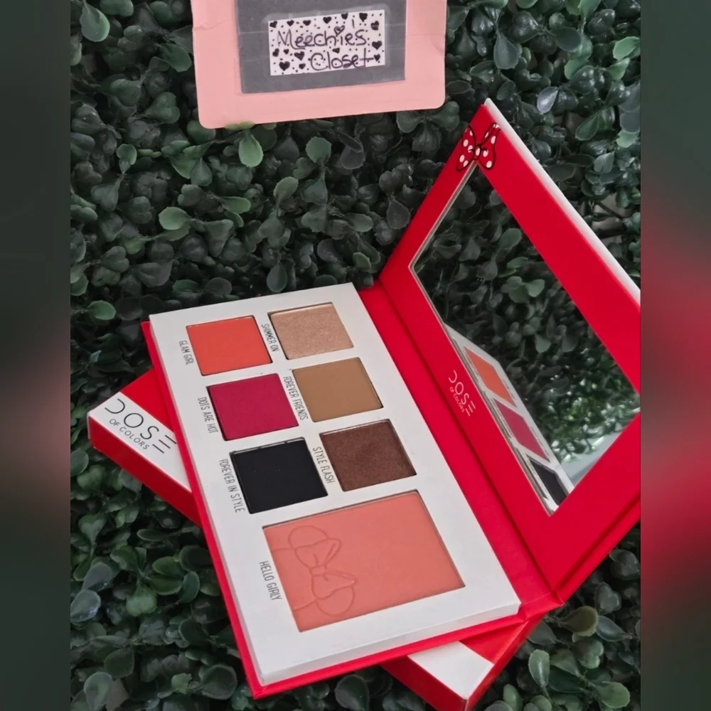 Dose of Colors Disney Minnie Eyeshadow Blush Palette Limited Edition Rare NIB