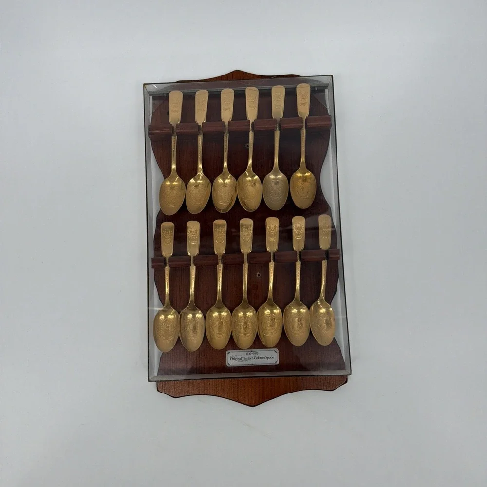 Vintage 1976 Bicentennial 13 Colonies Spoon Set Gold Electroplate Display Case