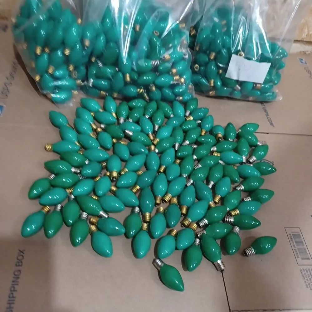 Lot 100 Green Christmas Light Bulbs - C7 Light Show Outdoor Indoor