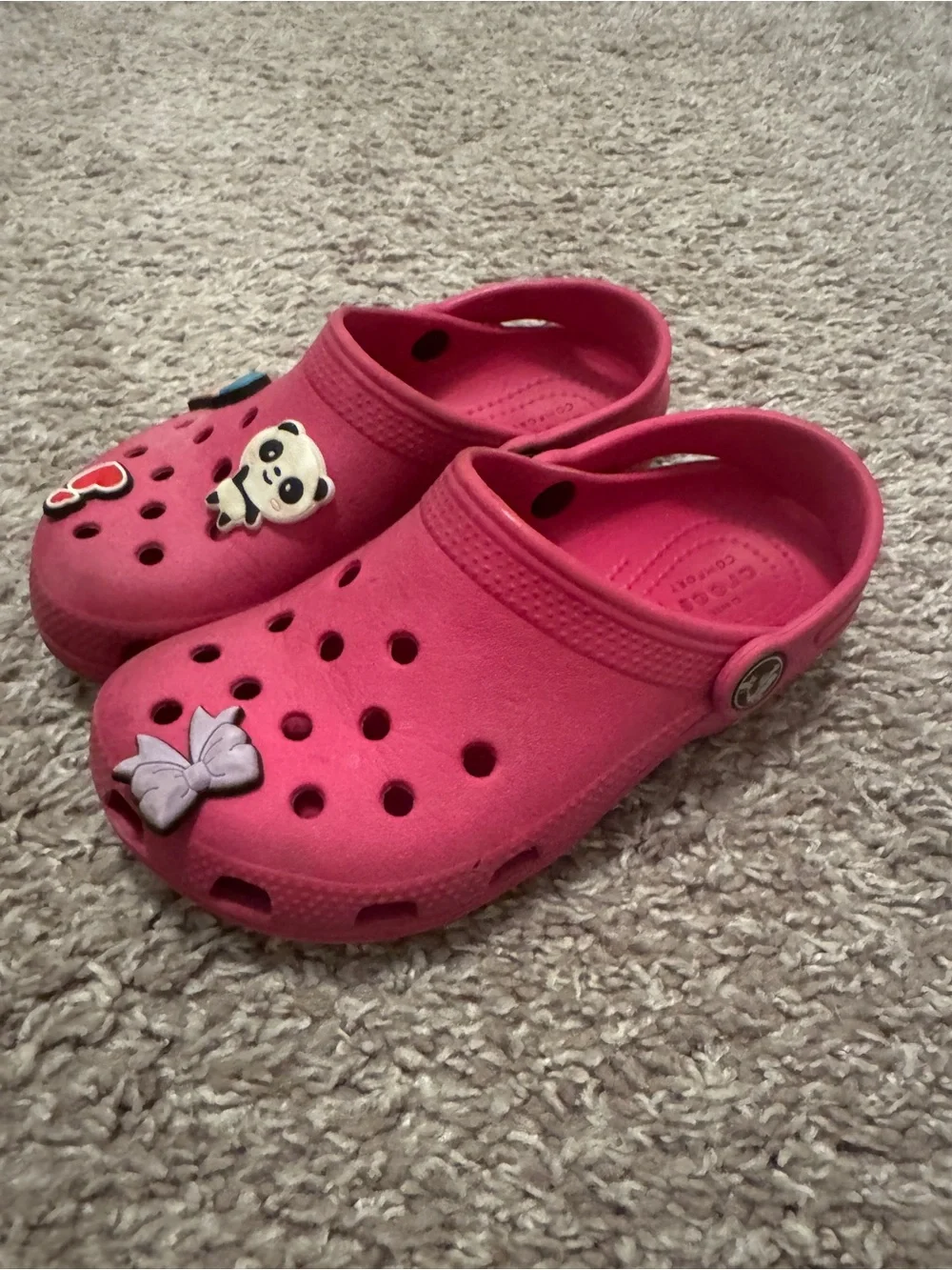 CROCS pink girls