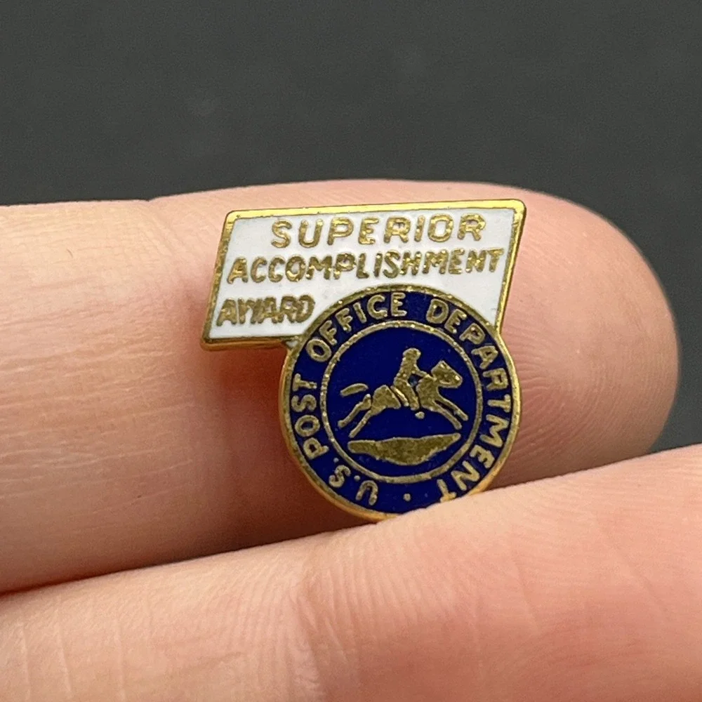 U.S. Post Office Department Superior‎ Accomplishment Award Lapel Hat Pin