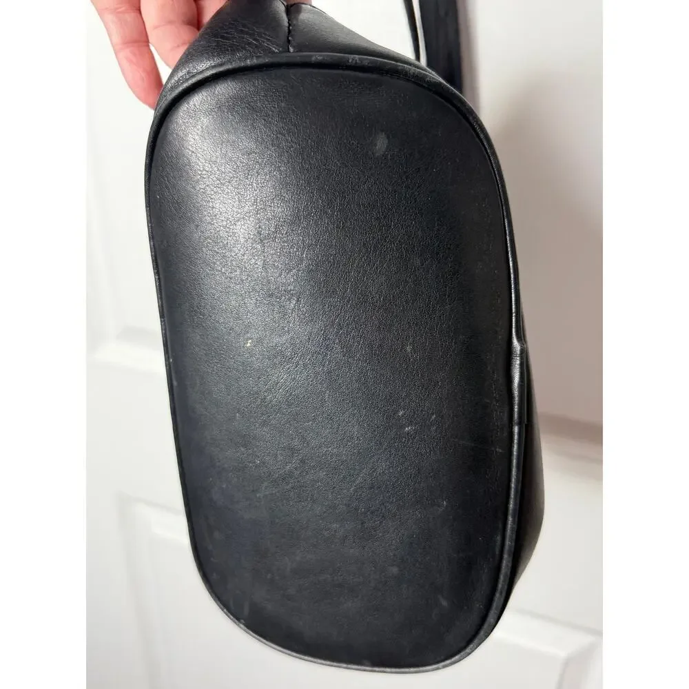 Liz Claiborne liz claiborne