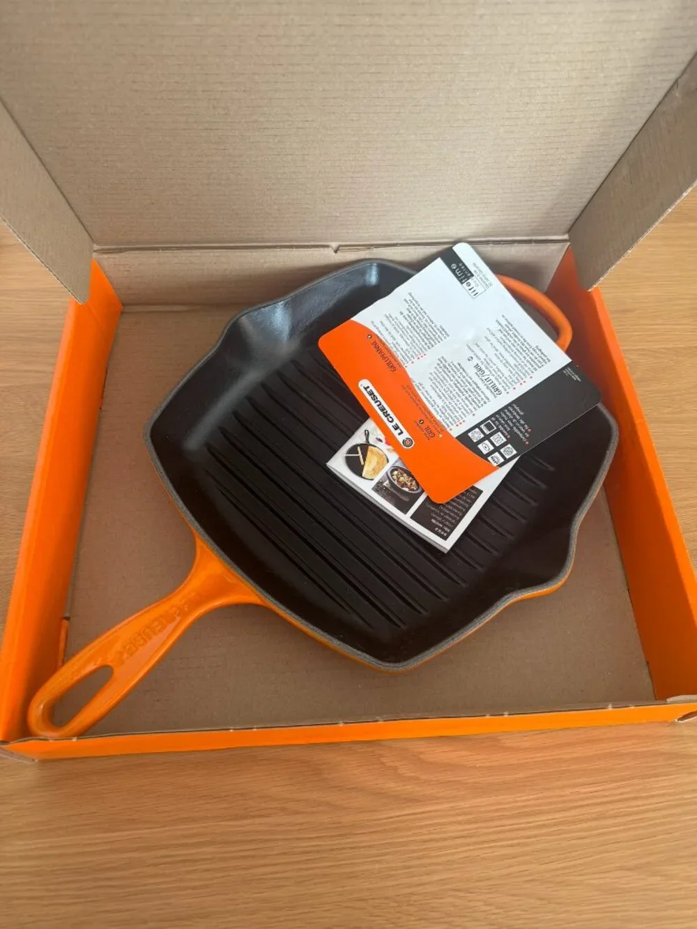Le Creuset new box