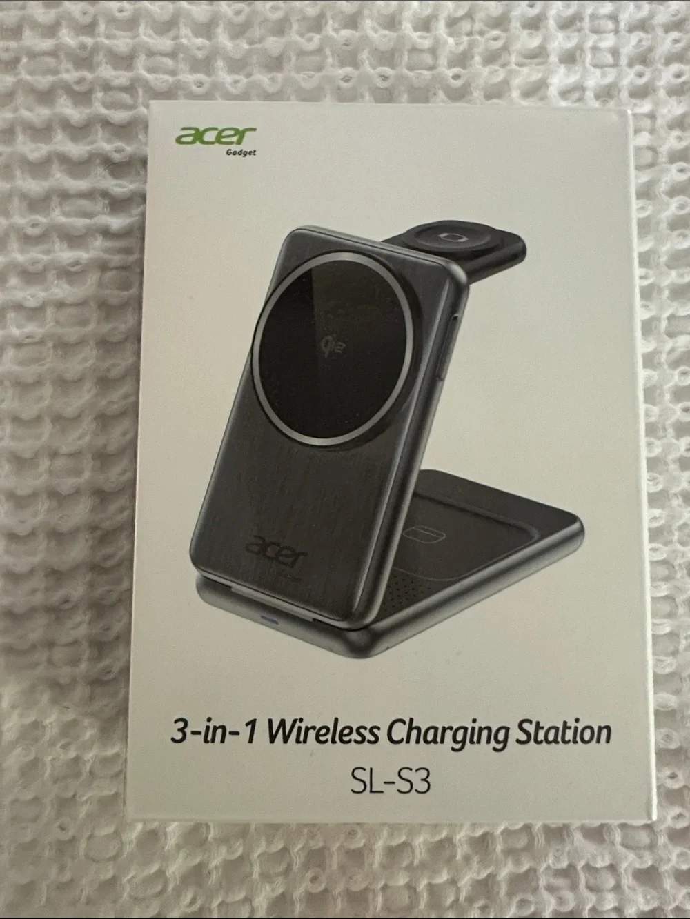 Acer 3-in-1 Wireless Charging Station SL-S3 in dark gray