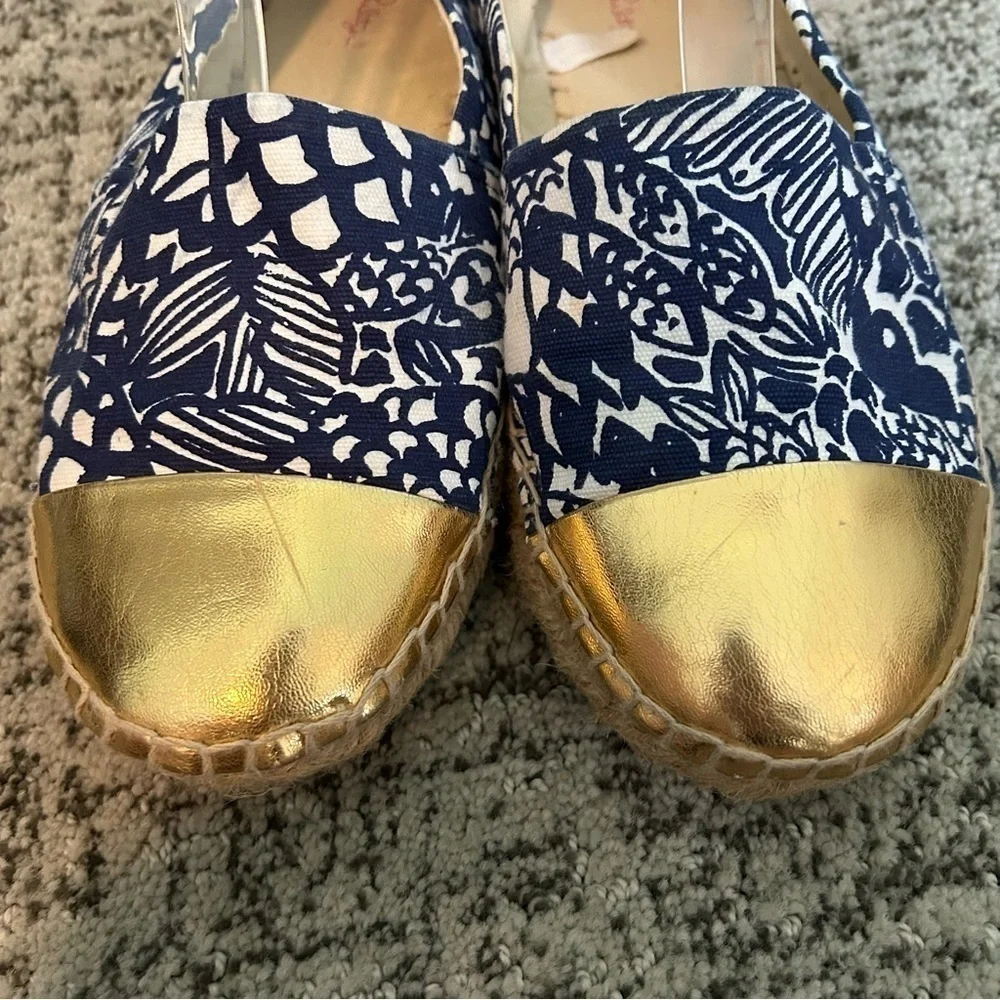 Lilly Pulitzer smoke home
