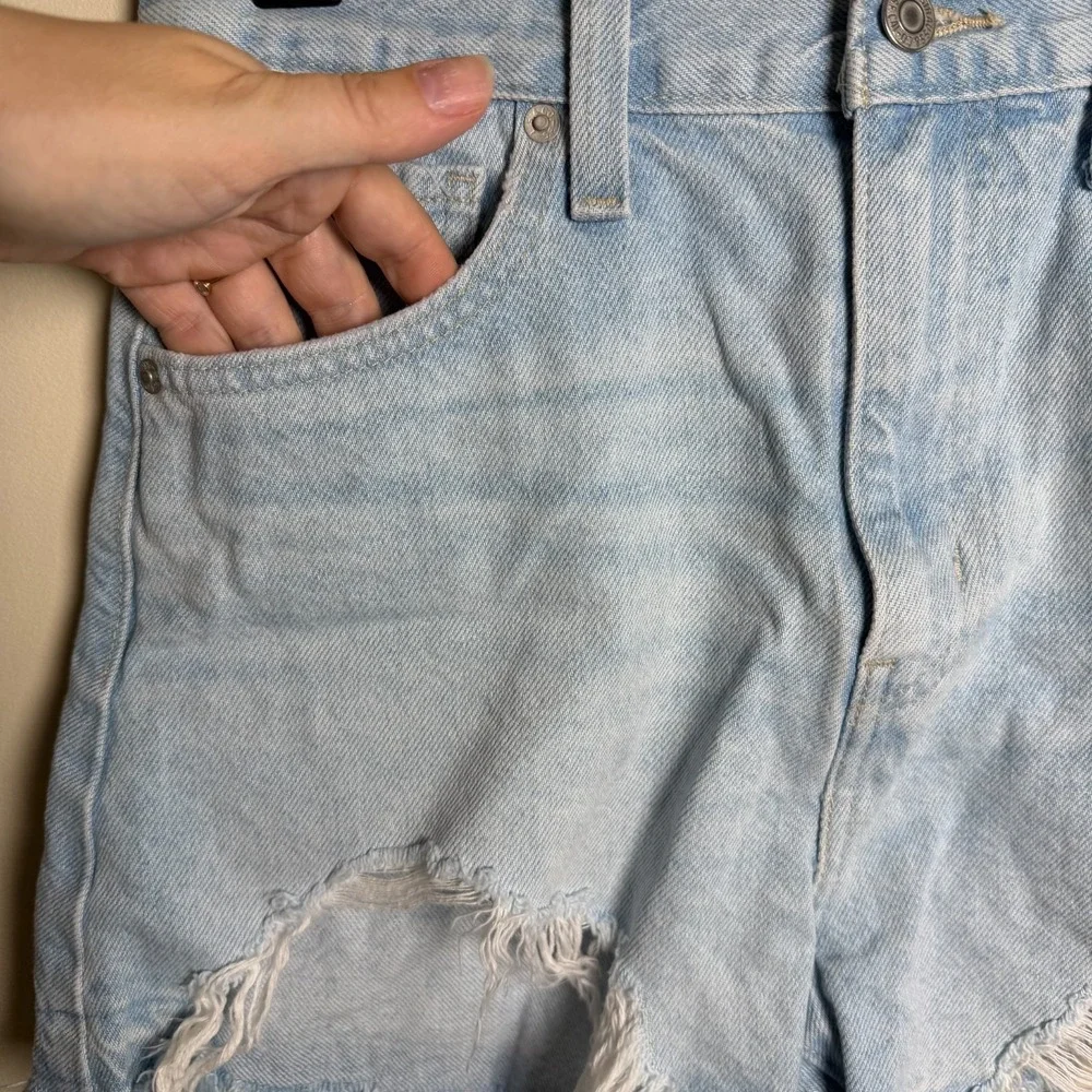 Levis excellent smoke