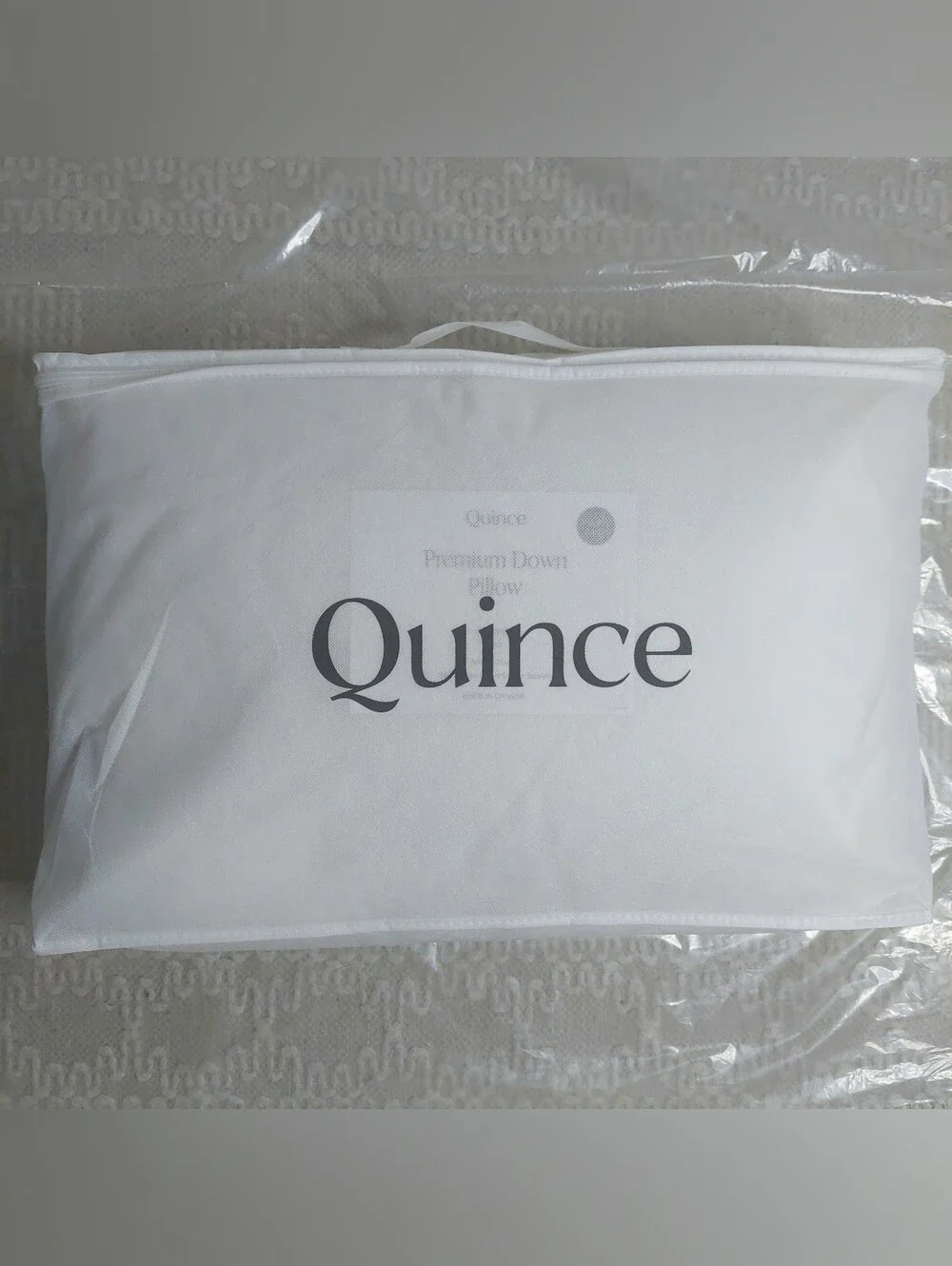 Quince bedding can