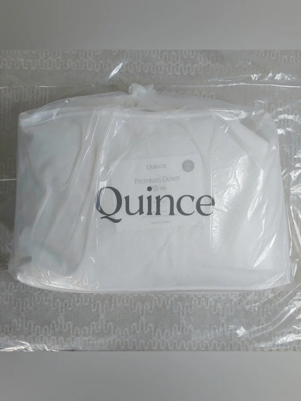Quince bedding can