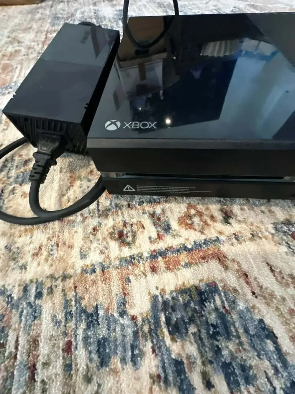 Microsoft Xbox One Original 500GB Video Game Console Model 1540 Black