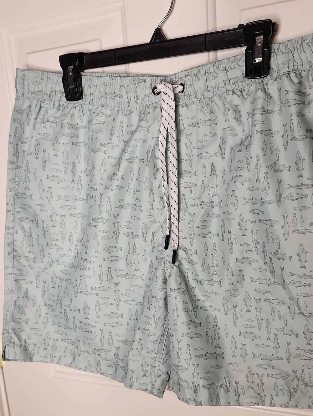 Eddie Bauer Men's UPF 50 Volley Swim Trunk Size L NWT