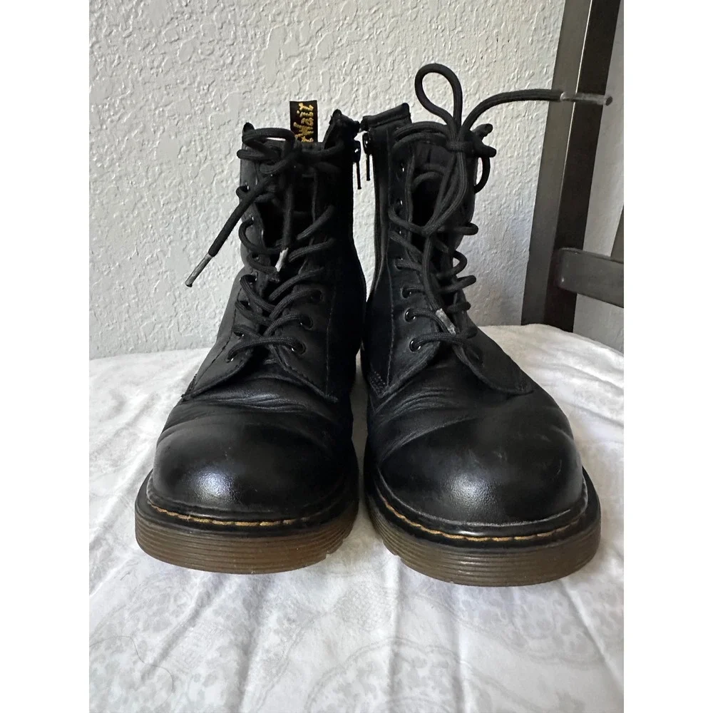 Dr. Martens 1460 Y Youth Boots Black Leather Side Zip Size 6 Big Kid Women 7