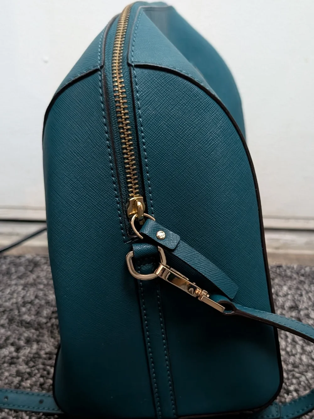 kate spade elegant dome
