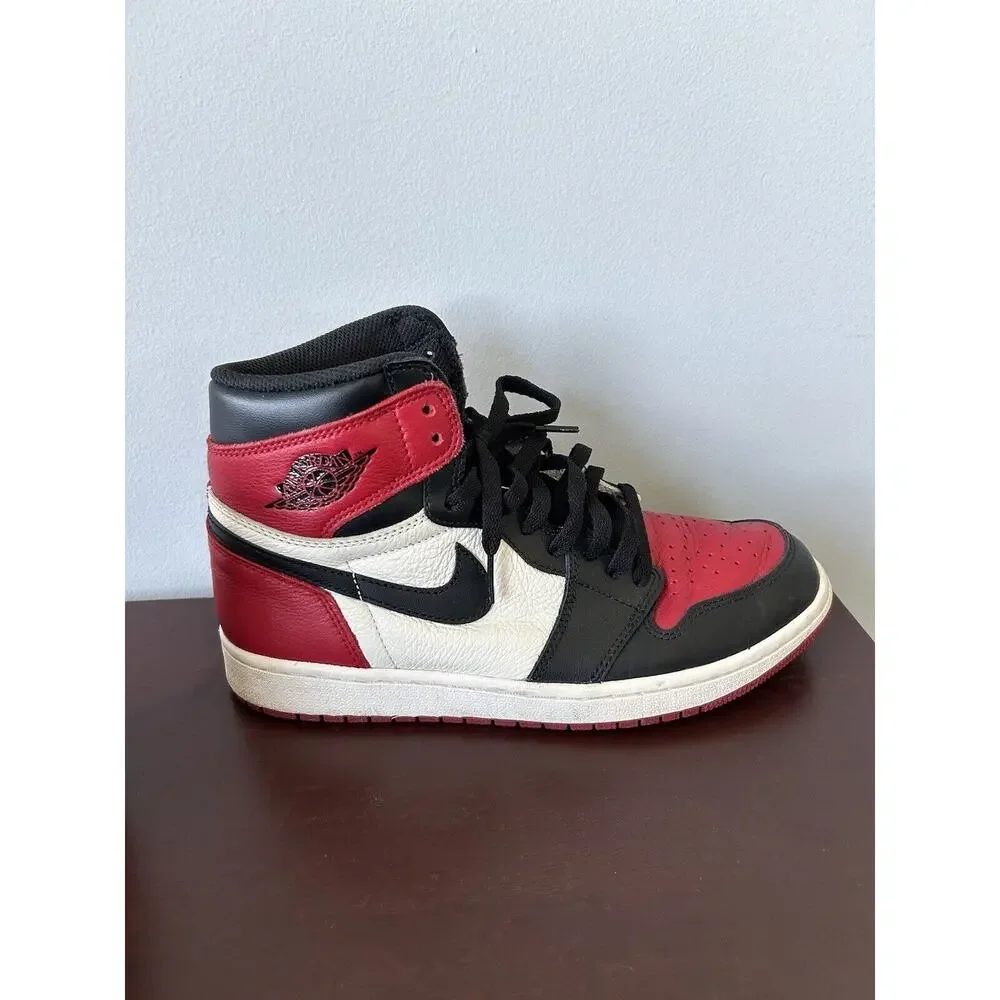Size 8.5 - Nike Air Jordan 1 Retro OG High Bred Toe Black‎ Red White 555088-610