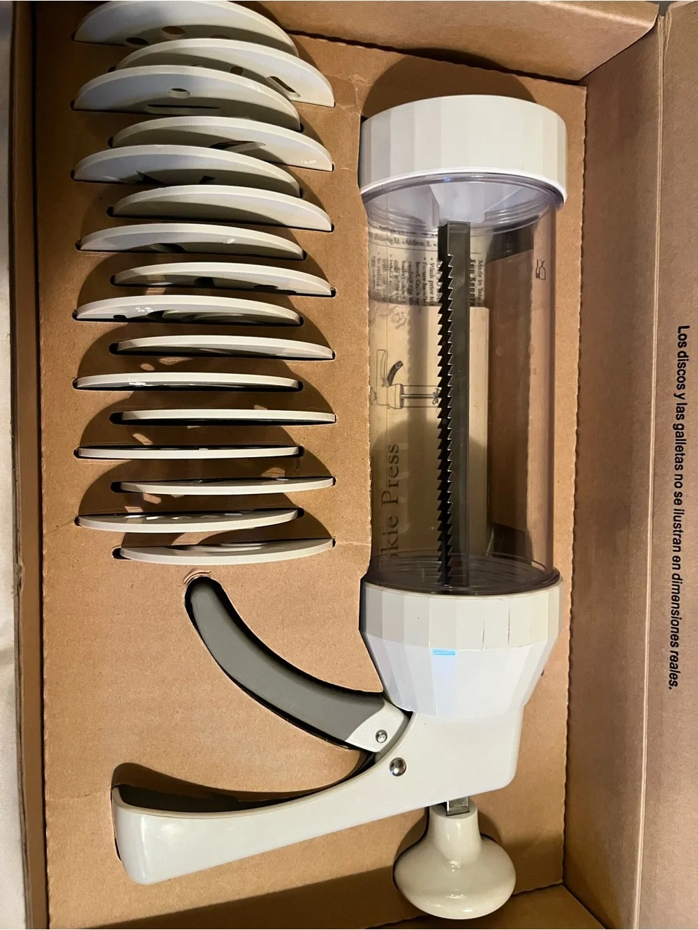 Pampered Chef brand new