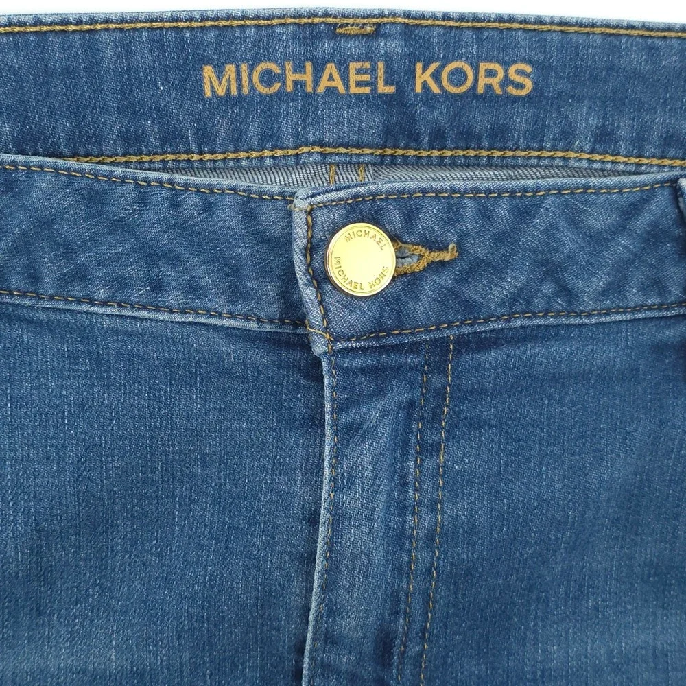 Michael Kors embrace relaxed
