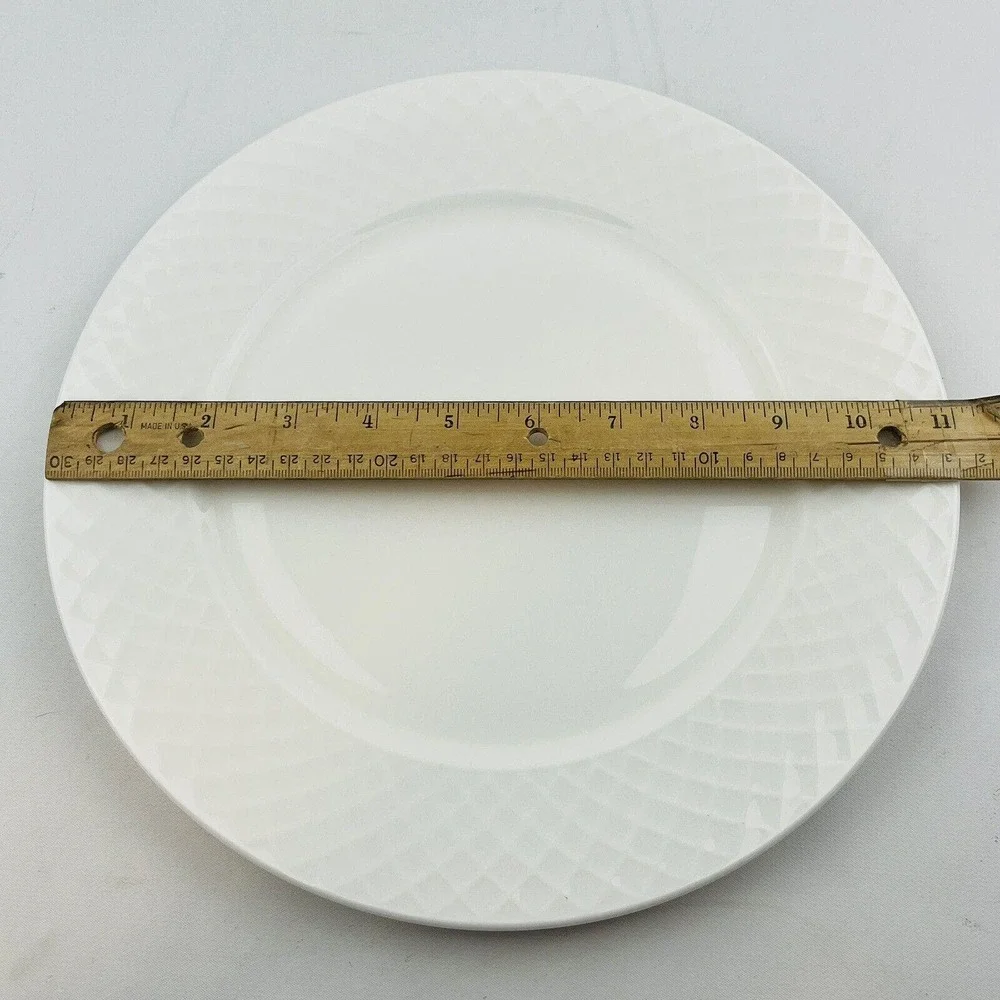 Mikasa trellis white