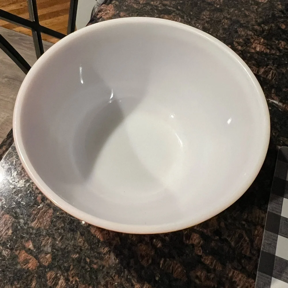 Pyrex Red Mixing Bowl with White Wheat Design