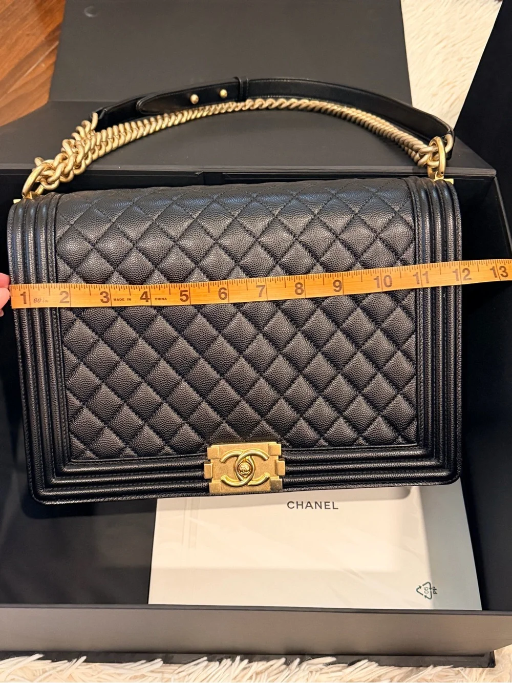 CHANEL Black Quilted Shoulder Bag with Gold Hardware and Chain Strap
