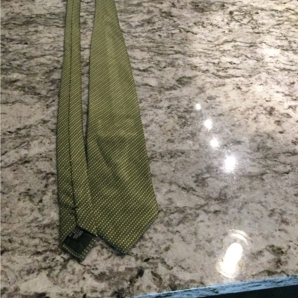 Giorgio Armani Green Textured Silk Tie with Subtle Speckle