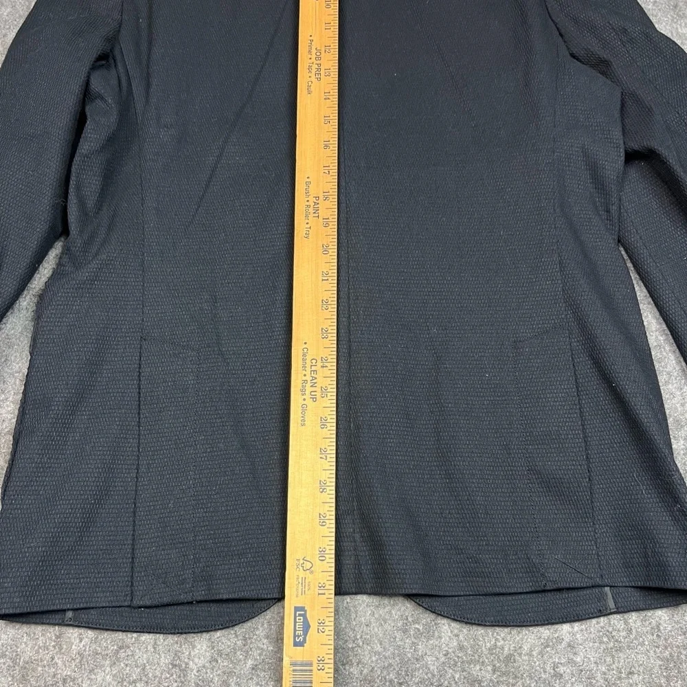 Abercrombie & Fitch tailored two