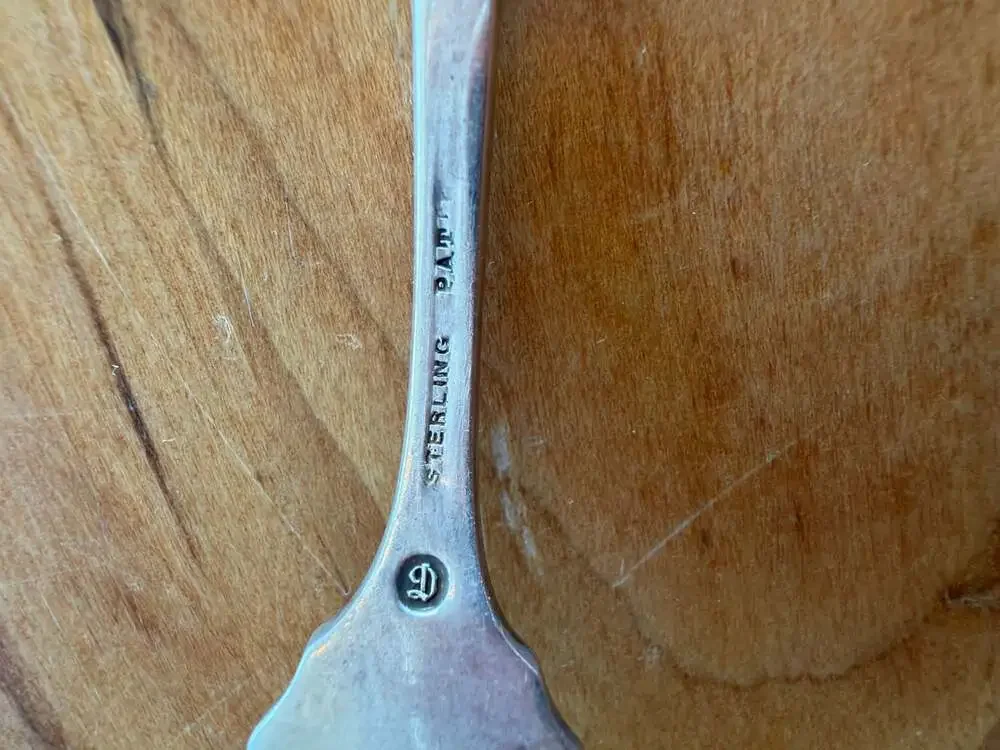Durgin Antique Sterling Silver Lemon Fork‎ 4.5