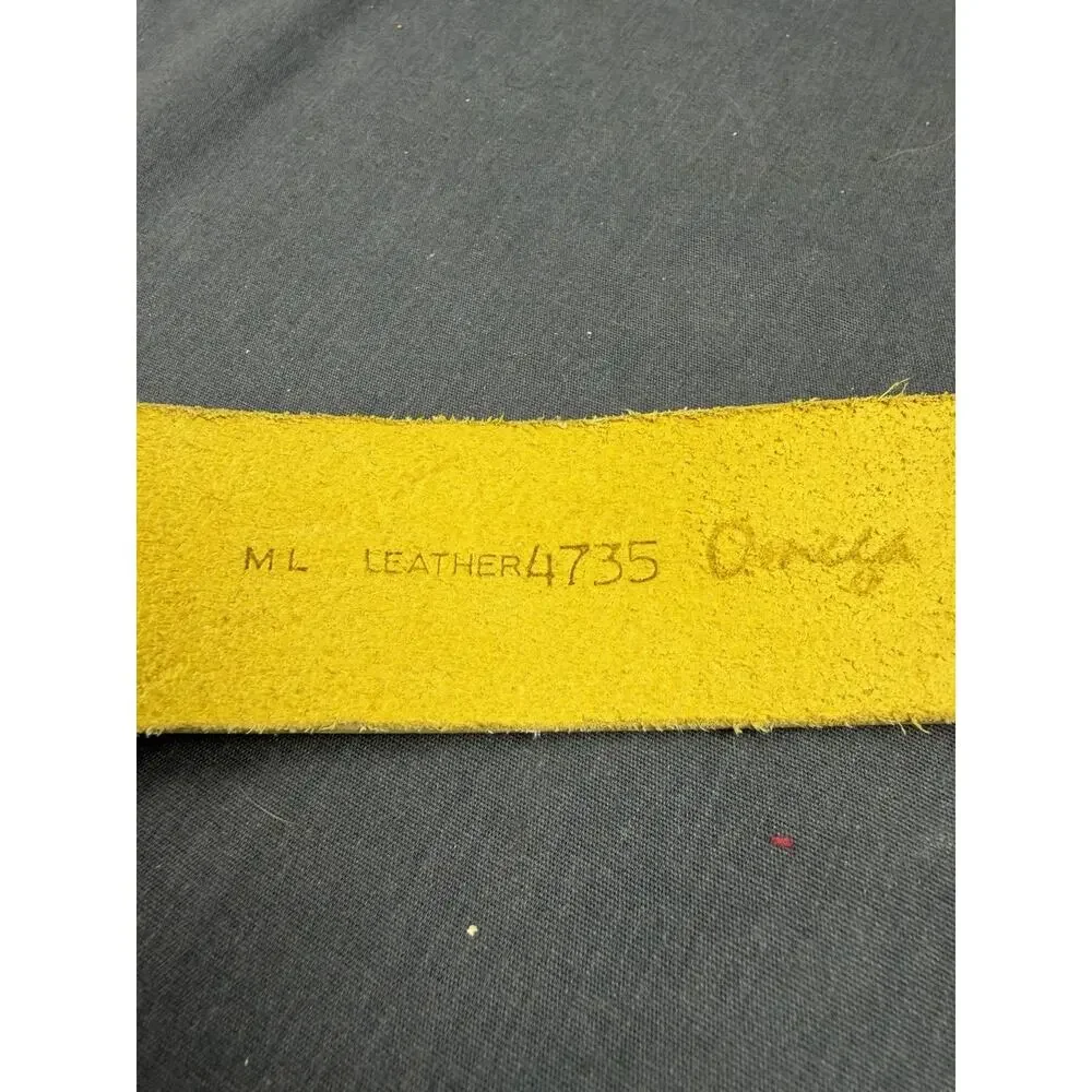 Vintage Omega Yellow Leather Statement Belt SizeML 4735