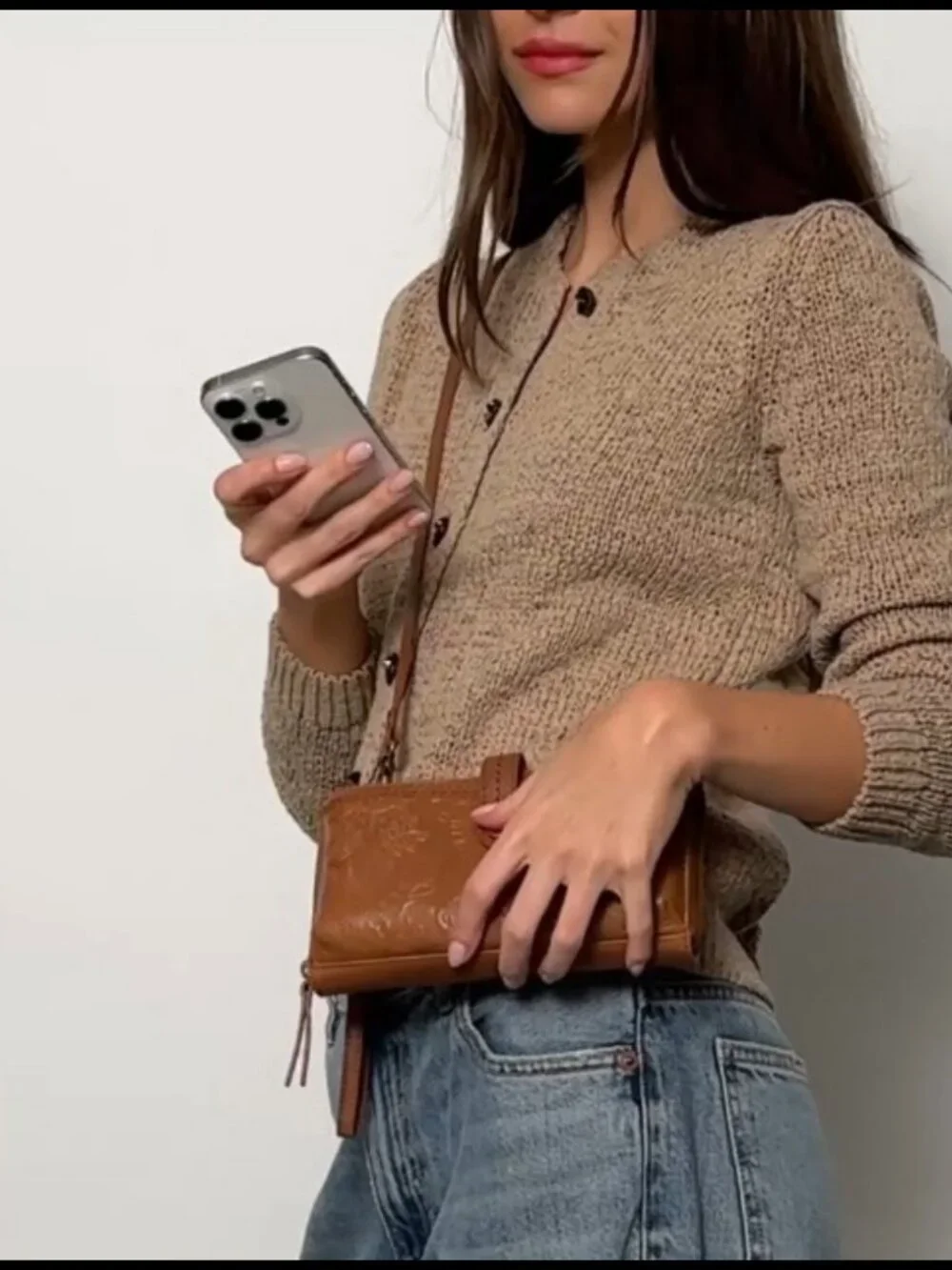 Leather Smartphone Crossbody Wristlet Convertible Zipper Everyday