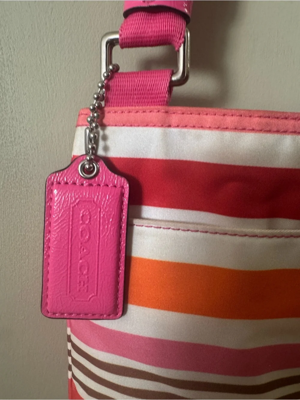Coach authentic getaway